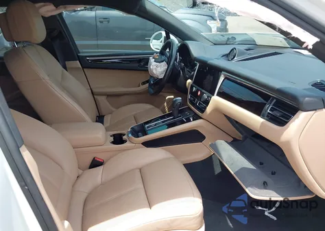 2022 Porsche Macan from USA, damaged, VIN WP1AA2A54NLB07869